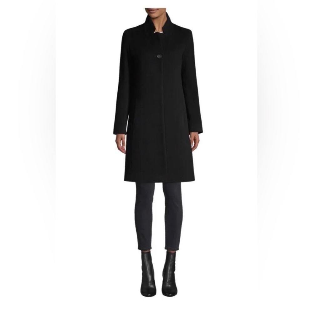 CINZIA ROCCA WOMEN CLASSIC NOTCH COLLAR BLACK WOOL COAT. COLOR: BLACK. SIZE 8.